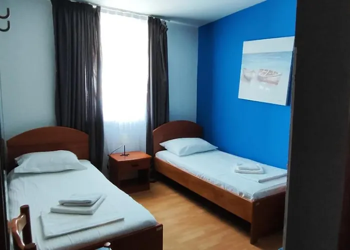 Hotel Grand - Beachfront & Selce