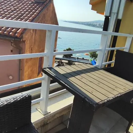 Szálloda Grand - Beachfront & 3*